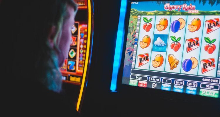 Jackpot Jive: Grooving with Online Slot Wins