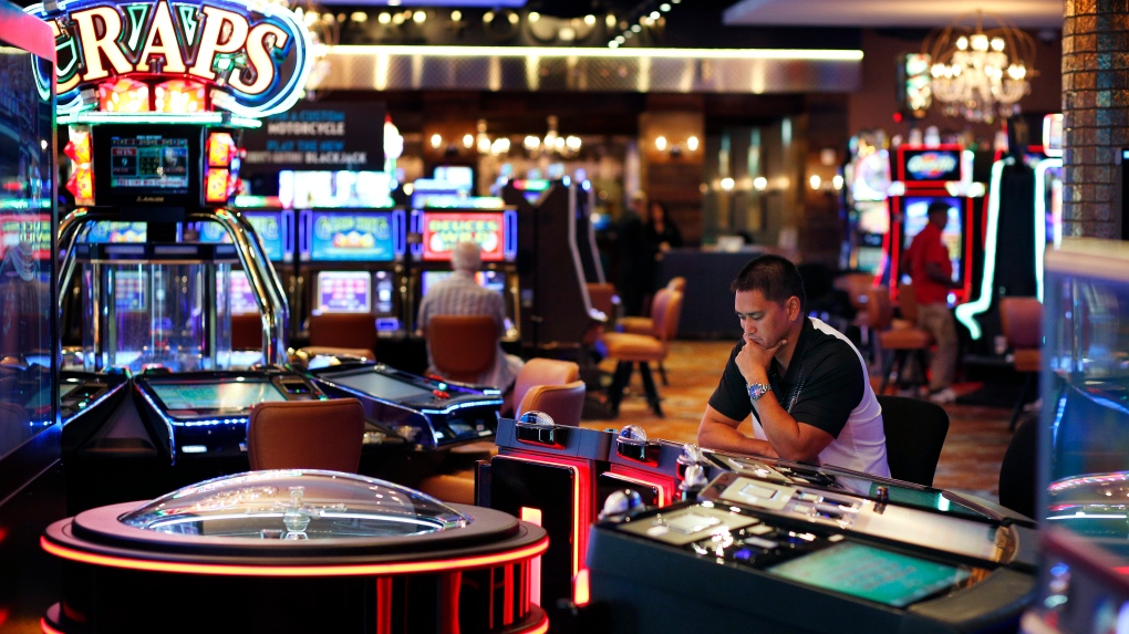 The Rise of Live Casinos: A New Era in Online Gambling